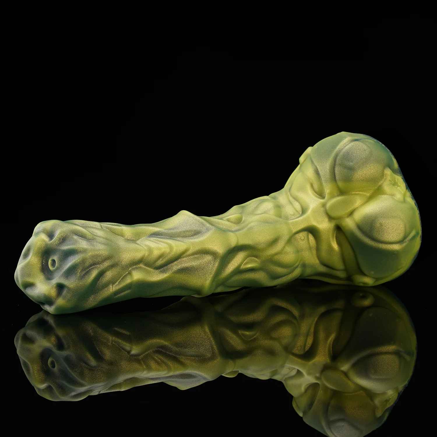 FIGURE - Image 3